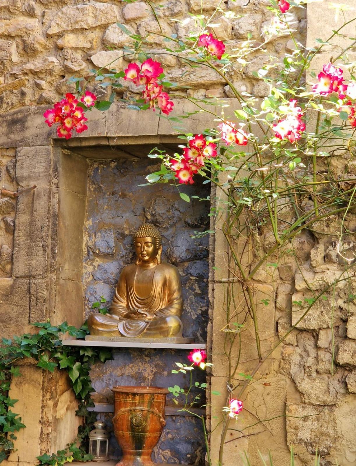 Appartamento Capucines, Un Jardin Secret Dans Le Centre Historique Arles Esterno foto